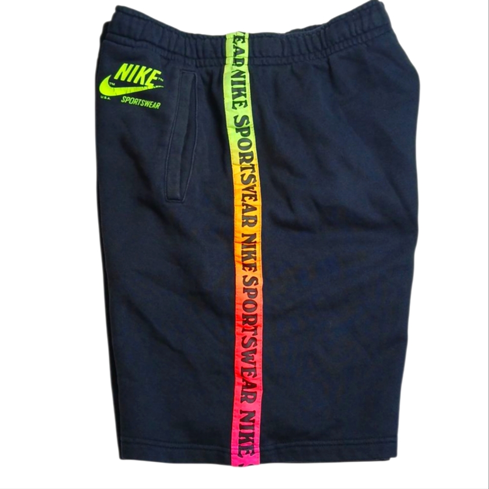 Nike High Visibility Alumni Shorts Black/Pink/Yellow Size L‎